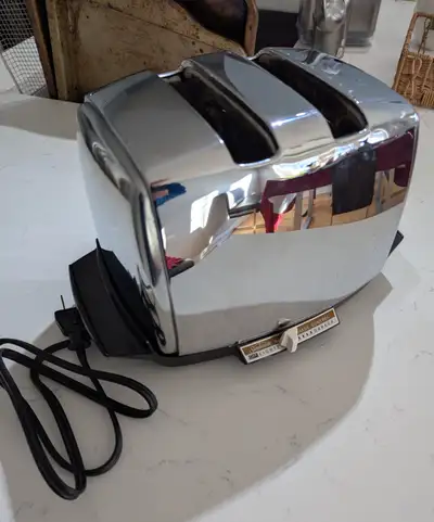 Vintage Sunbeam Toaster T40-1 Made in Canada, View more