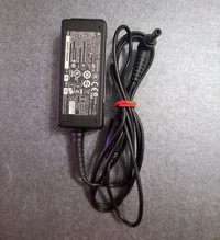 Delta ADP-40PH BB AC Adapter 19V 2.1A 40W Charger - Laptop PC