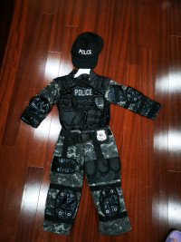 Policeman costume for Halloween (age 5-6)