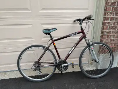 Women's Diamondback Edgewood Hybrid Bike - Needs Brake work, View more