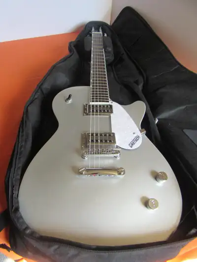 Vintage Gretsch Guitars G5425 Electromatic Jet Club Electric, View more