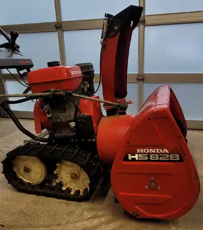 Solid working condition, built quality - made in Japan, reliable heavy-duty machine with Honda GX240...