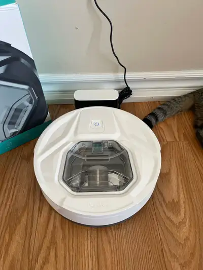 Lefant M320 Robot Vacuum Cleaner - Like New!, View more