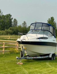 Bayliner 245 SB 2004 Boat