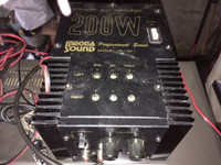 MEGGA SOUND M- 100 SPEAKER BOX AMP (200 WATTS!)