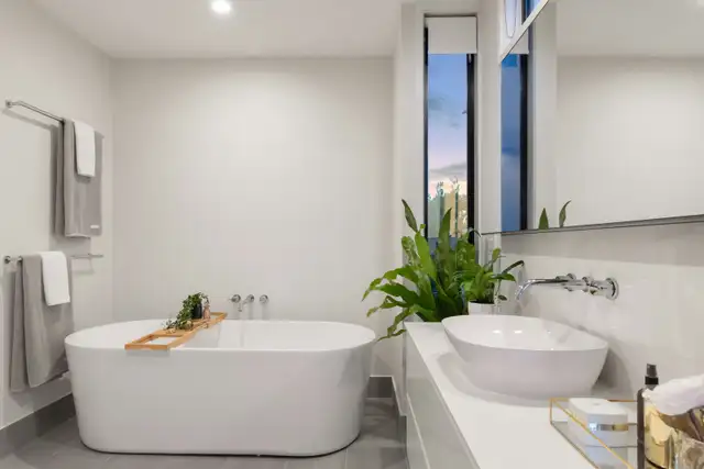 Home Renos | Kitchen, Bath, Basement, More | # (647) 496-3360 in Renovations, General Contracting & Handyman in City of Toronto - Image 7