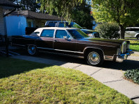True Classic 1978 Lincoln Continental 