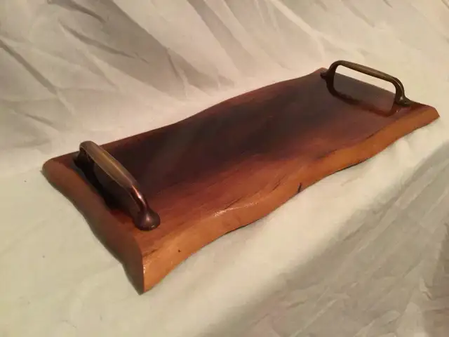 Live edge tray 65565393552387120