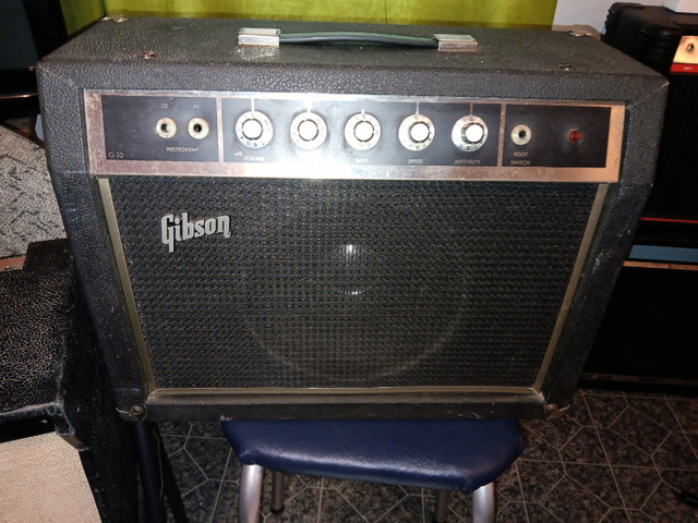 1971 Gibson solid state amp 1964 Symphonic tube amp in Amps & Pedals in Bridgewater - Image 4