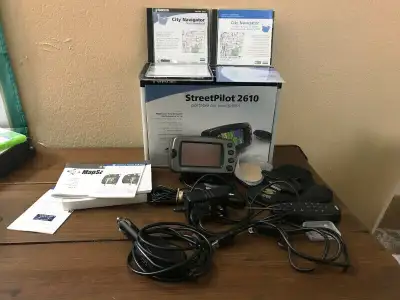 Product Information The Garmin StreetPilot 2610 is an automotive navigator that accurately measures...