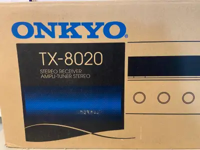 Hardly used and stored in the original box most of the time. Product information: - 50 watts x 2 (st...