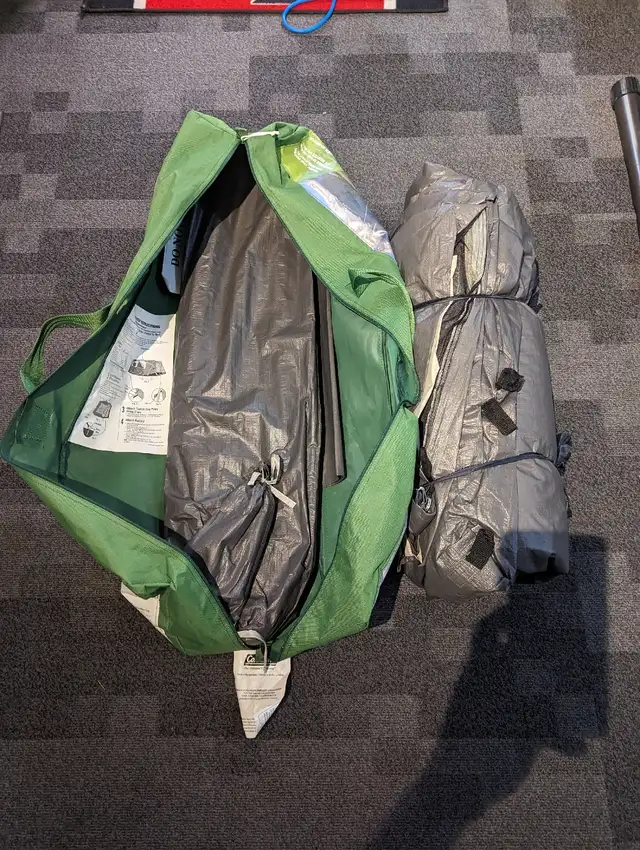 Coleman Weathermaster Tent 250$ in Fishing, Camping & Outdoors in Gatineau - Image 3