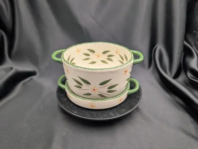 Temp-tations Old World Green Bowl with Lid-It in Home Décor & Accents in Calgary - Image 11