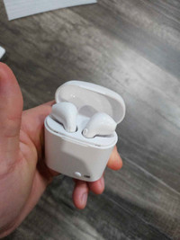 Replica AirPods brand new condition wireless earbuds