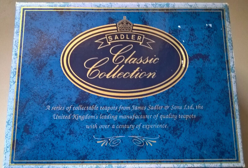 Sadler England Twelve Days of Christmas Teapot Arts & Collectibles