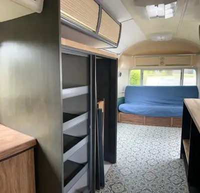 PARTIAL RENO , SAVED MOST CABINETRY, STRUCTURE IN GOOD SHAPE. WAS USED AS A GUEST SLEEPING STILL NEE...