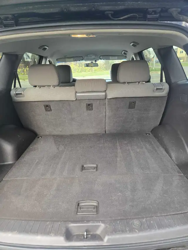 2010 Hyundai Santa fe AWD in Cars & Trucks in Thunder Bay - Image 10