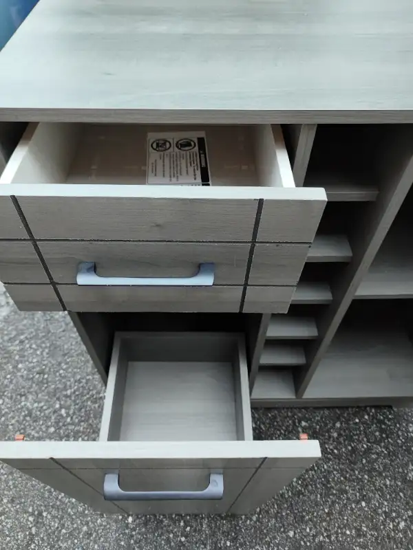 Gray Maple Bar Cabinet with Bottle Storage in Hutches & Display Cabinets in Mississauga / Peel Region - Image 3