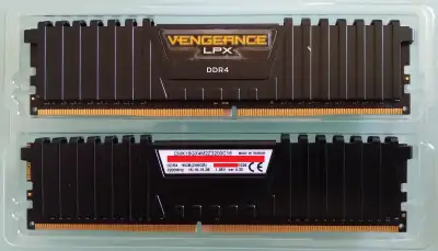 16GB (2x8GB) Corsair Vengeance 3200MHz desktop RAM, great shape!, View more
