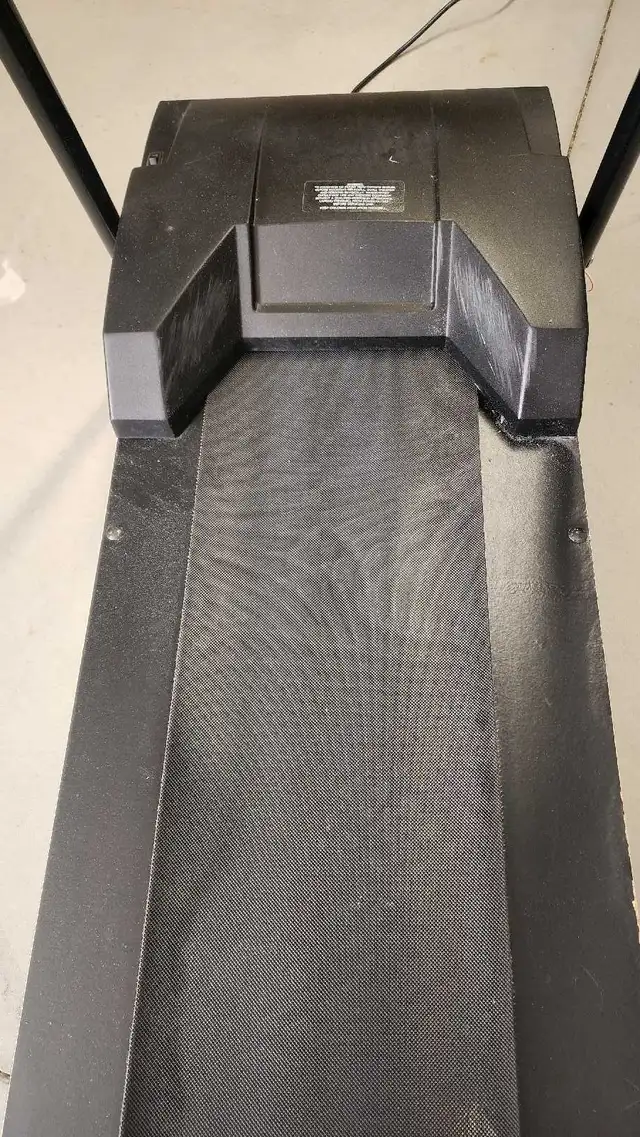 Roadmaster Treadmill in Exercise Equipment in Sarnia - Image 3