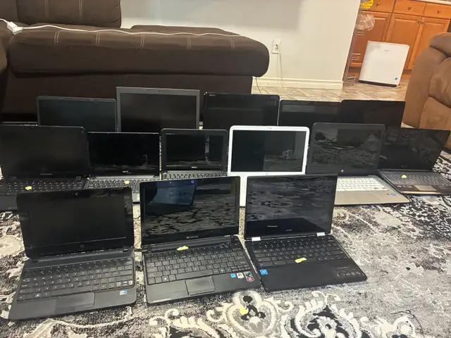Bulk lot of 28 laptops Dell, Lenovo, Samsung MSRP 4000$ in Laptops in Windsor Region - Image 2