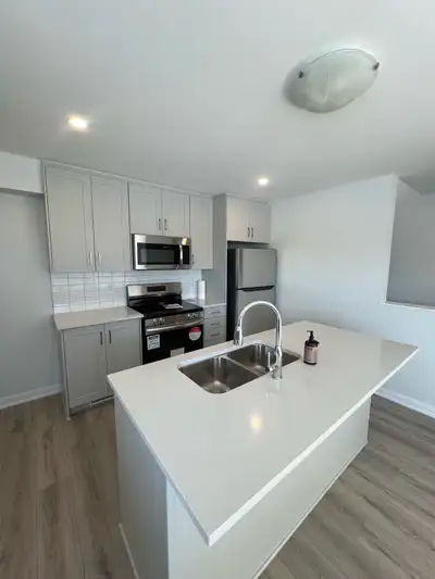 Brand New 2 Bed Condo in Kanata – Smart Home, Great Location!