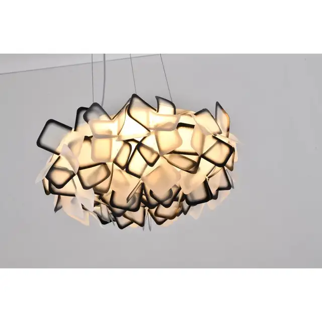 1-Light White And Black Acrylic Cloud LED Chandelier in Indoor Lighting & Fans in Hamilton - Image 2