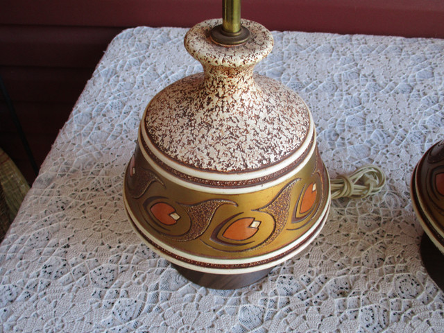 Mid Century Modern Table Lamps in Chalkware with Original Shades in Indoor Lighting & Fans in New Glasgow - Image 3