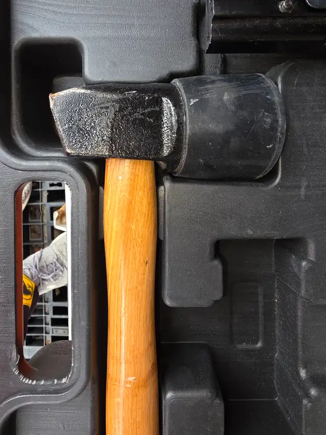 Craftex CX Series CX903 3 In 1 Flooring Nailer Hard Plastic Case in Hand Tools in Windsor Region - Image 7