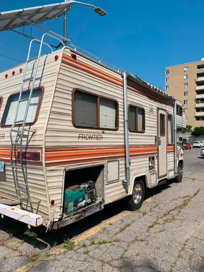 Asking $1500 as is or best offer Call 9057670304 to pick it up in Whitby
