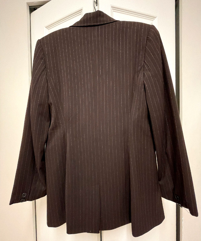Like New Brown Pinstripe Blazer, size 8 in Women's - Tops & Outerwear in Delta/Surrey/Langley - Image 2