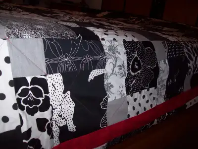 Courte-pointe NEUVE pour lit queen, View more