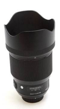 Sigma ART 85 1.4 portrait lens for nikon FX