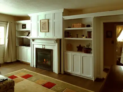 Two apartments available -- a great building for older couples, folks between homes, relocations and...