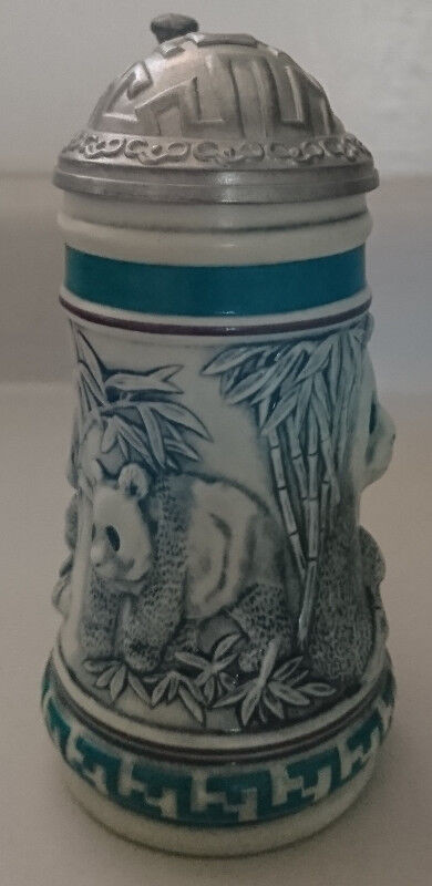 Vintage Avon Giant Panda Beer Stein in Arts & Collectibles in Oshawa / Durham Region - Image 3