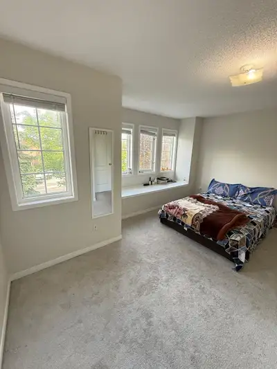 room for rent in house