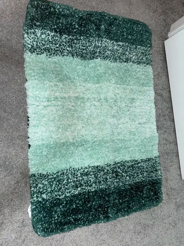 Bath Mat. New in Rugs, Carpets & Runners in Oshawa / Durham Region - Image 3