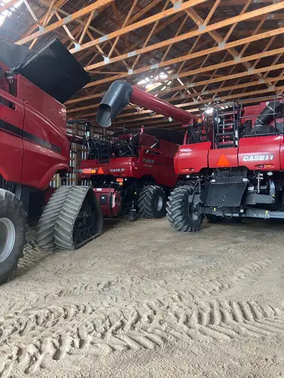 Looking for full time farm hand job would include servicing of equipment running grain cart semis co...
