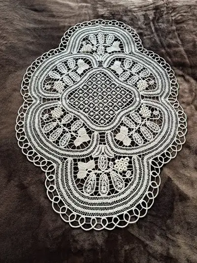 Dentelle de poantlas faite à la main (macramé) - 2, View more