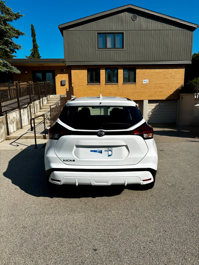 Nissan Kicks S 2023 in Cars & Trucks in Oakville / Halton Region - Image 3