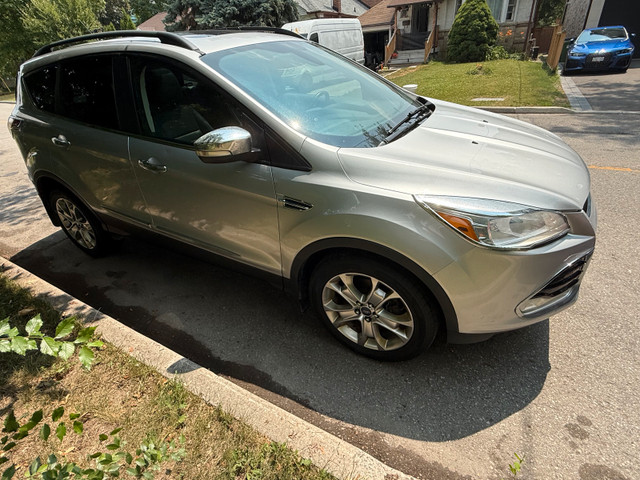 2013 ford escape  in Cars & Trucks in City of Toronto - Image 4