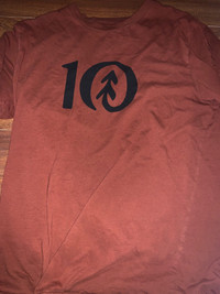 10 tree t-shirt burgundy size medium