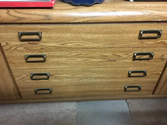 LARGE BROWN DRESSER $220 - Pickering  in Dressers & Wardrobes in City of Toronto - Image 5