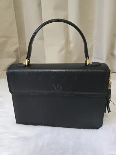 AUTHENTIC VINTAGE "VALENTINO GARAVANI" SATCHEL BAG, View more