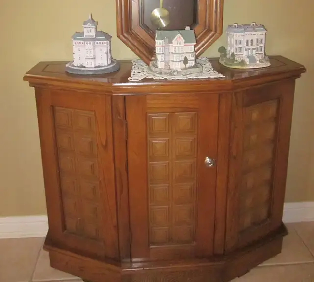 GREAT QUALITY Brand Name Dresser/Sideboard/Bar/China Cabinets in Hutches & Display Cabinets in City of Toronto - Image 10