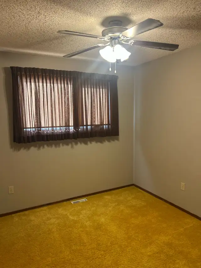 House for Sale in Houses for Sale in Saskatoon - Image 7