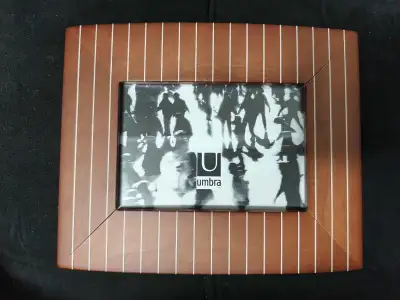 Umbra Leo Picture Frame, View more