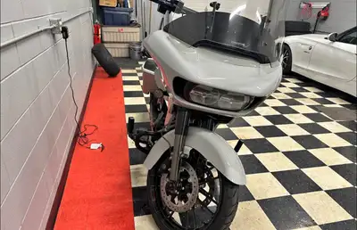 23000kms 131 done at redline in Saskatoon, bars, upgraded speakers and headset. New tires. Corbin se...