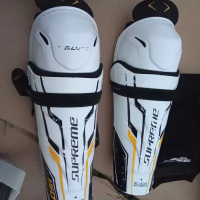 jambières de hockey Bauer Suprême 150 JR, View more