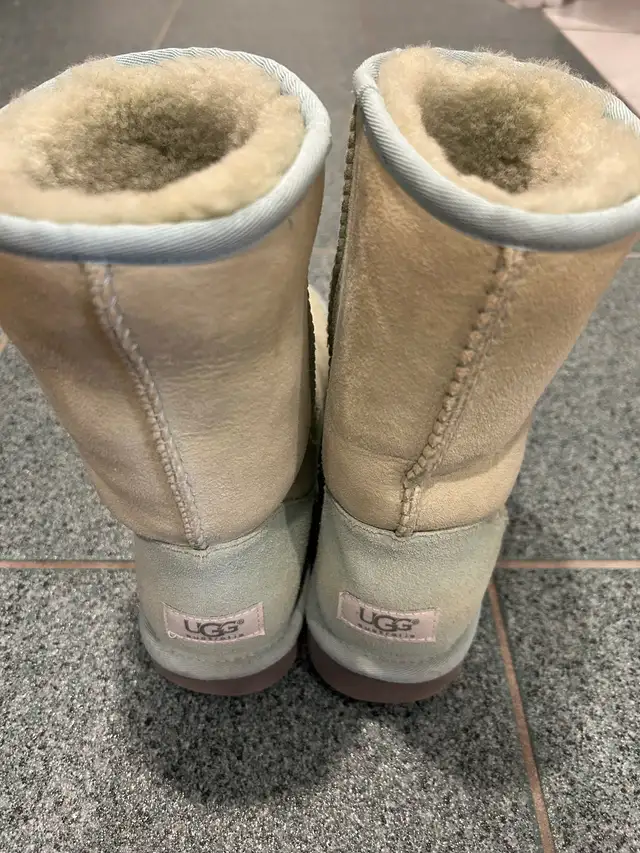 Kids UGG Winter Boots & Nike Shoes in Kids & Youth in City of Toronto - Image 7